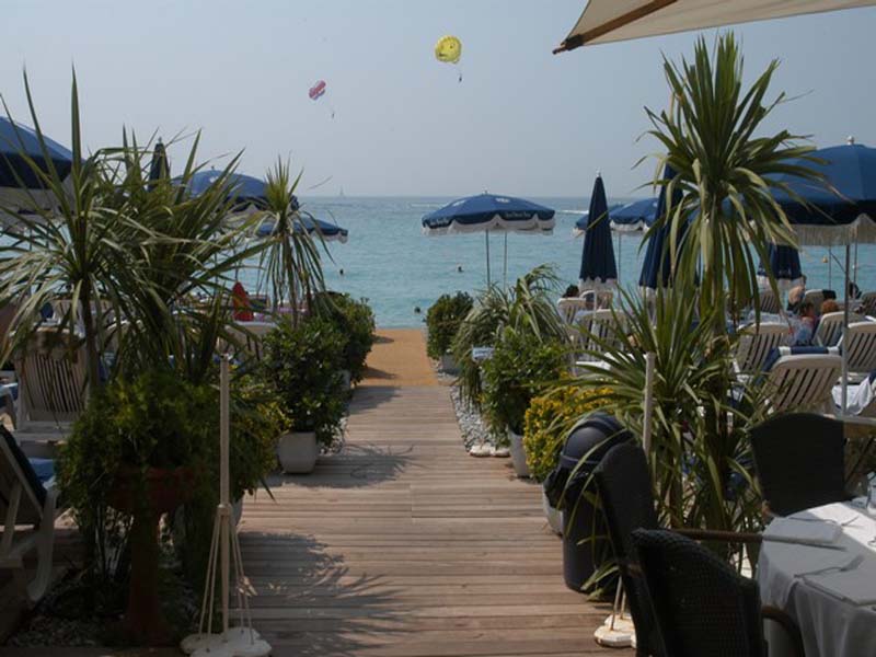 Blue Beach_06000 NICE_2 Blue Beach_06000 NICE_2